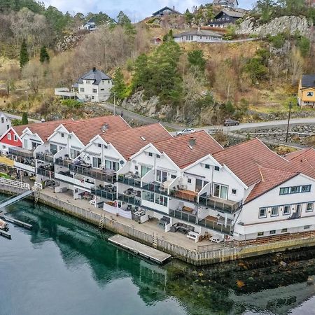 Aparthotel Tysnes Sjo Og Fritid Uggdal Exterior foto